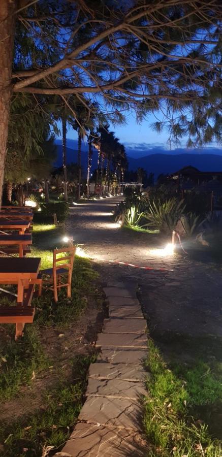 Bojo Resort Orikum Kültér fotó