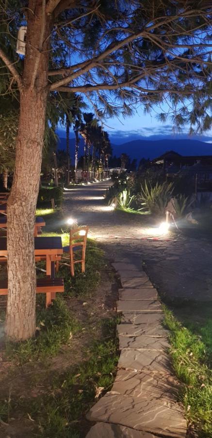 Bojo Resort Orikum Kültér fotó