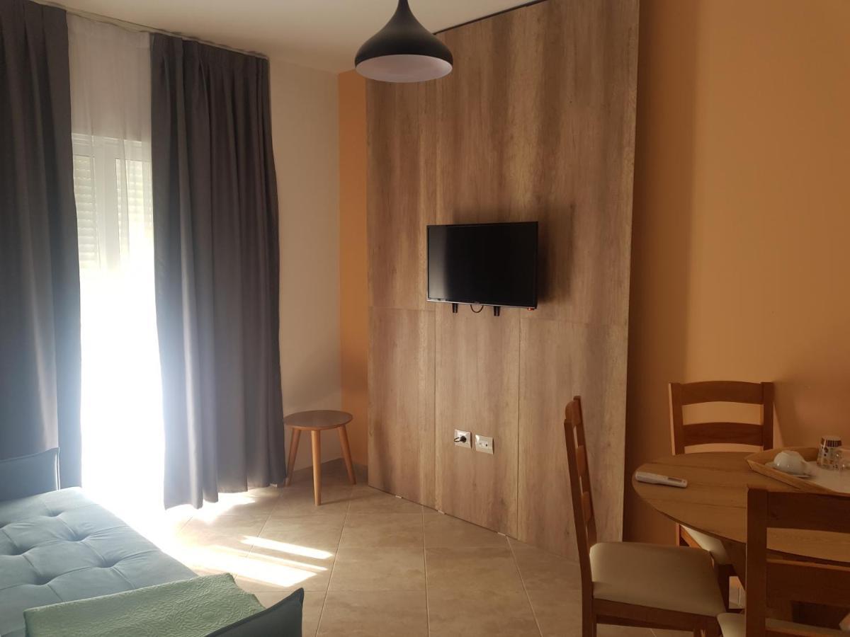 Bojo Resort Orikum Kültér fotó